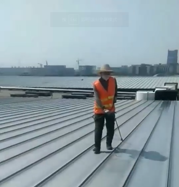 喷第三遍面漆视频