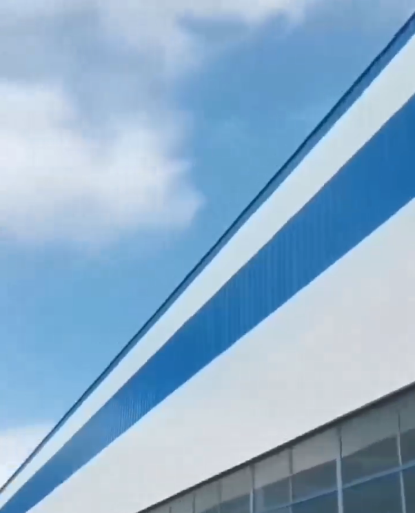 立壁墙喷漆视频